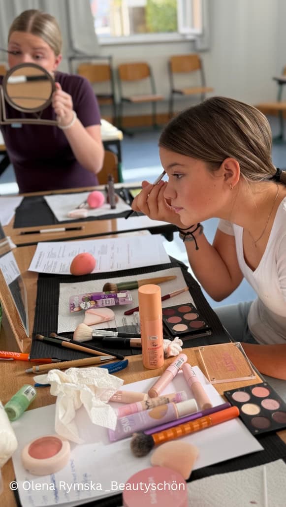 Make-Up Workshop (1)