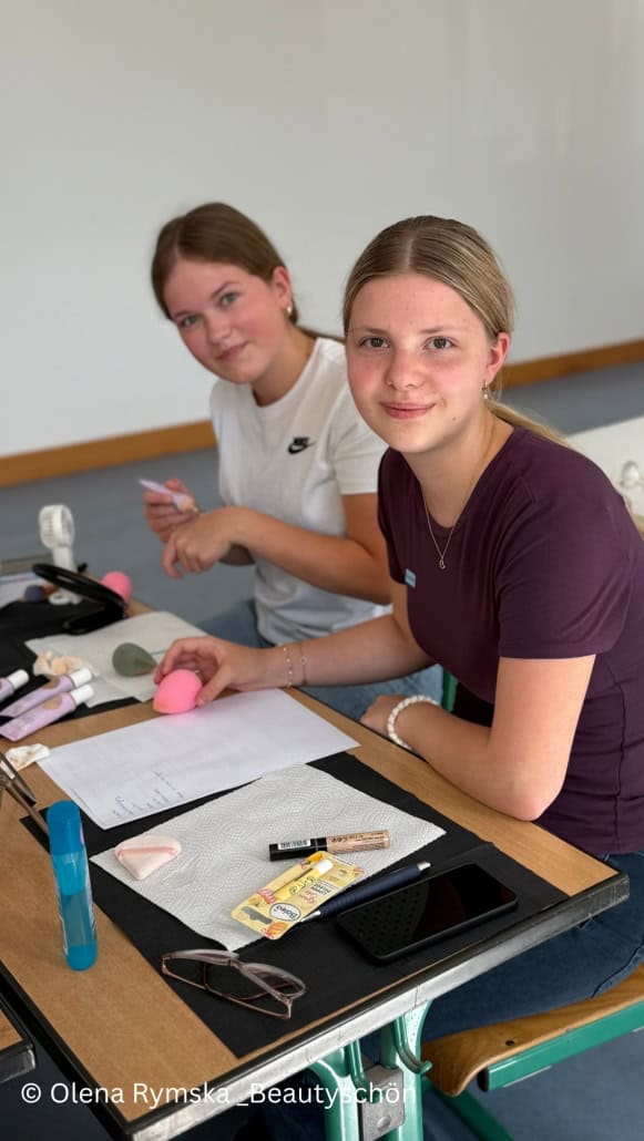 Make-Up Workshop (3)